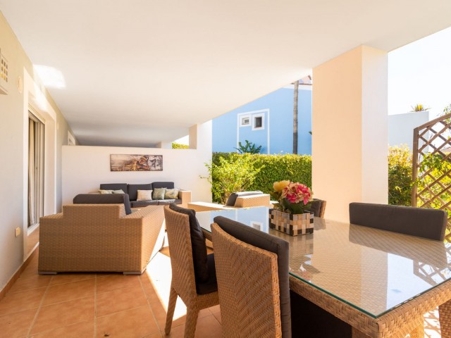 2 Bedrooms Apartment in El Paraiso