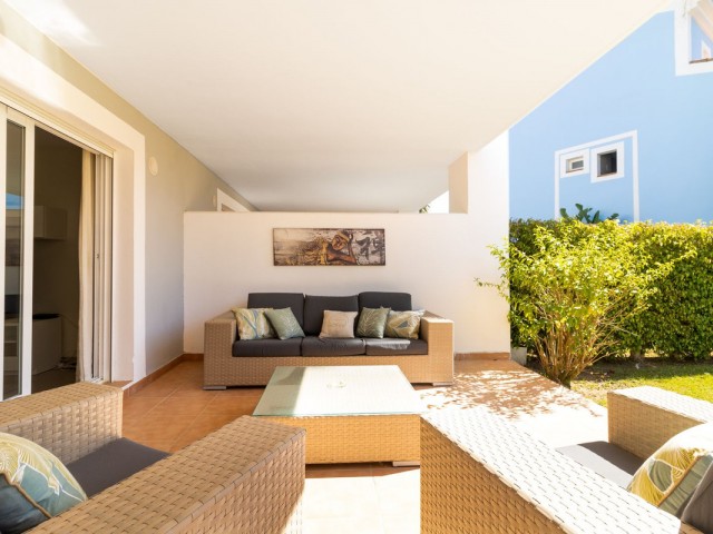 2 Bedrooms Apartment in El Paraiso