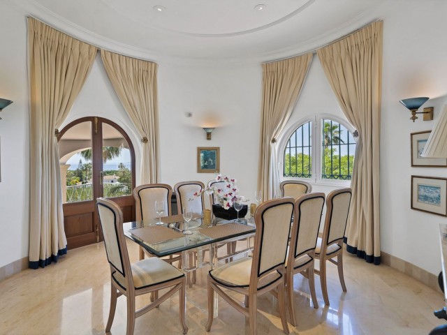 Villa avec 6 Chambres  à Hacienda Las Chapas