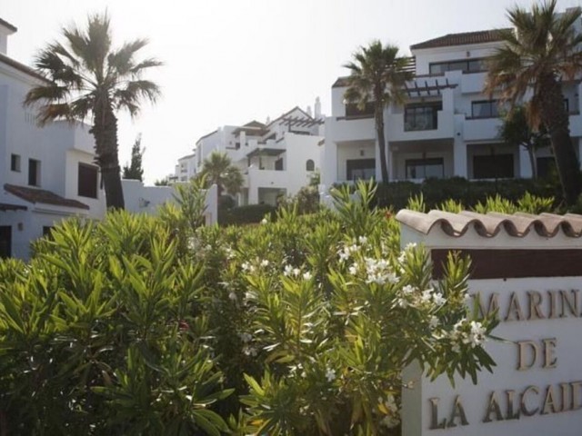 Apartamento, La Alcaidesa, R5390635