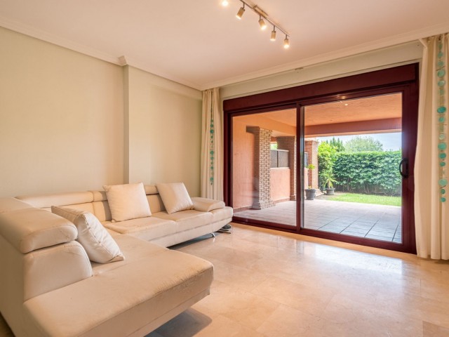 Apartment, Casares, R5390785