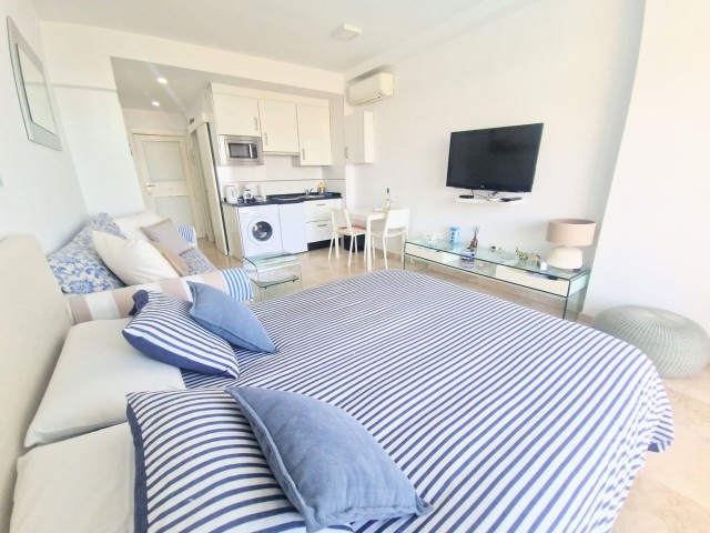 Yksiö, Torremolinos, R5393314