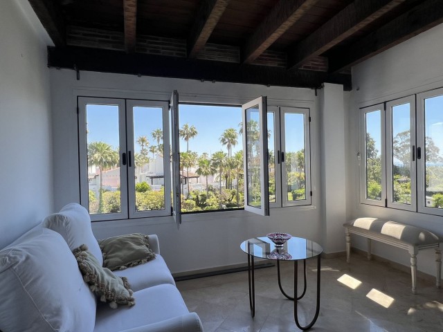 Penthouse, Costalita, R5394352