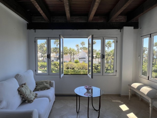 Penthouse, Costalita, R5394352