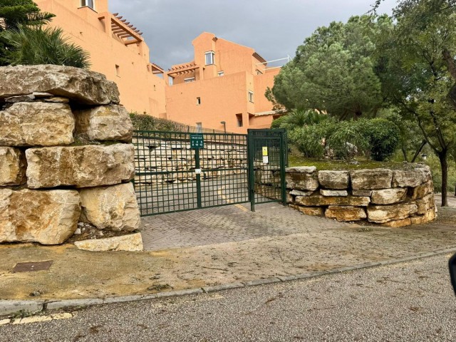 2 Slaapkamer Appartement in Elviria