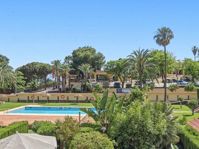 Rijtjeshuis, Torrequebrada, R5394874
