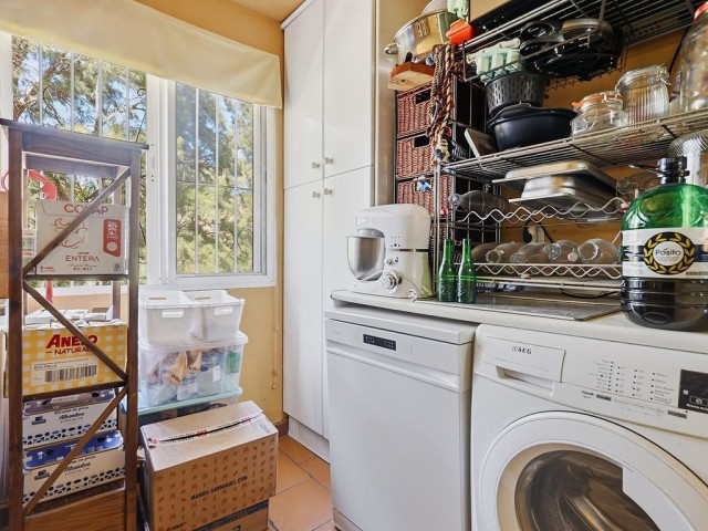 Maison mitoyenne avec 2 Chambres  à Torrequebrada
