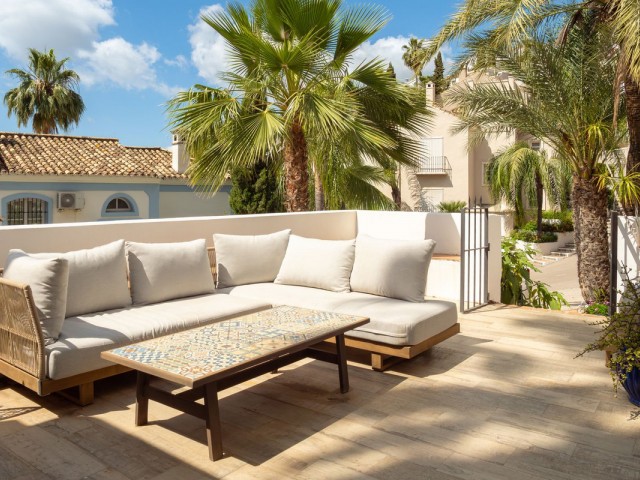Maison mitoyenne, La Heredia, R5387038