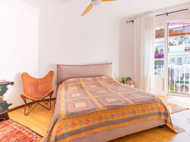 2 Bedrooms Townhouse in Benahavís