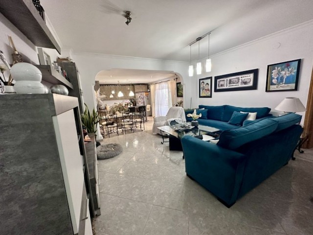 4 Bedrooms Apartment in San Pedro de Alcántara