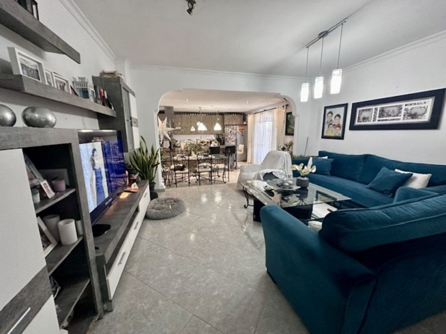 4 Bedrooms Apartment in San Pedro de Alcántara