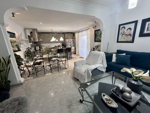 4 Bedrooms Apartment in San Pedro de Alcántara