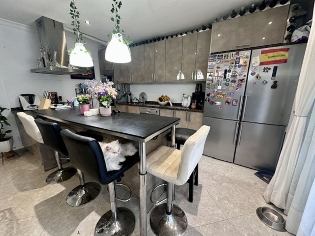 4 Bedrooms Apartment in San Pedro de Alcántara
