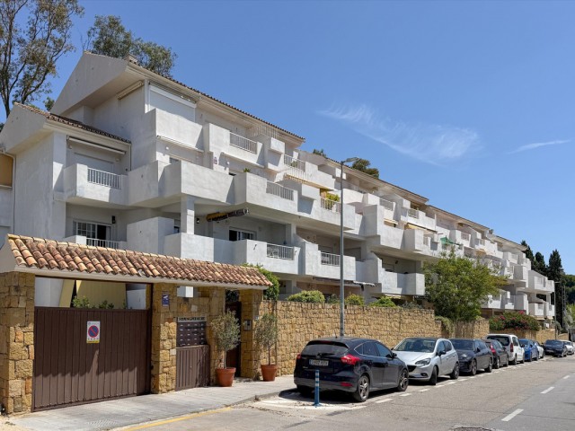 2 Bedrooms Apartment in The Golden Mile