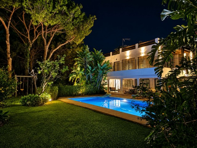 Villa avec 6 Chambres  à Hacienda Las Chapas