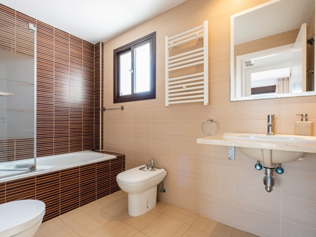Penthouse avec 2 Chambres  à Calanova Golf