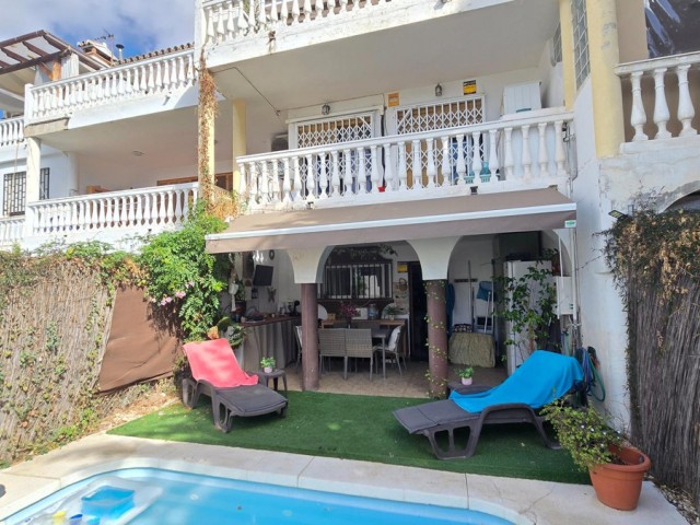 Radhus, Benalmadena, R5235718