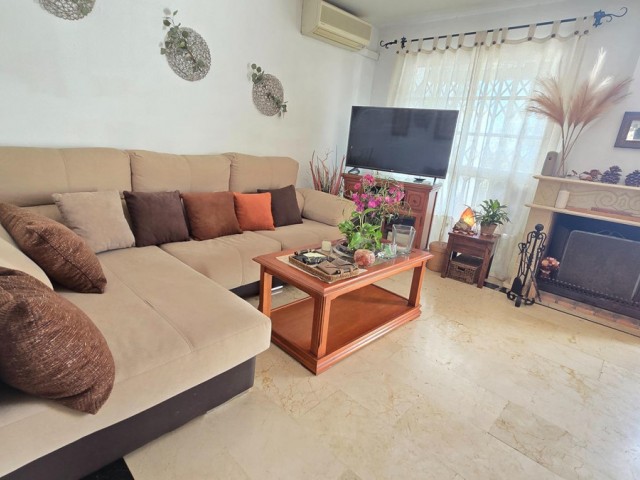 Radhus, Benalmadena, R5235718