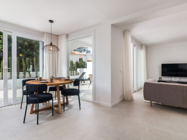 2 Slaapkamer Villa in Istán