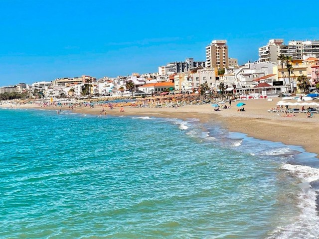 Apartment, La Carihuela, R5400367