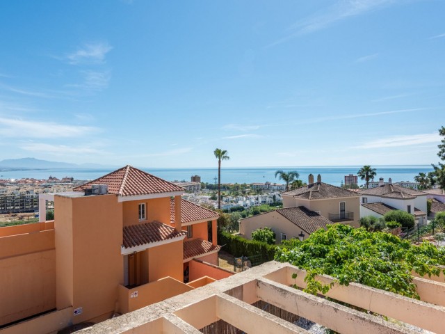 Huoneisto, La Duquesa, R5390734