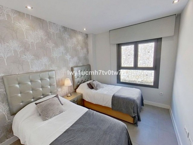 3 Bedrooms Apartment in Arroyo de la Miel