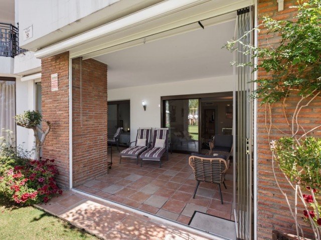 2 Schlafzimmer Apartment in Estepona