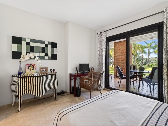 2 Schlafzimmer Apartment in Estepona