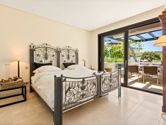 2 Makuuhuoneen Rivitalo Sotogrande Alto