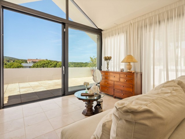 2 Makuuhuoneen Rivitalo Sotogrande Alto