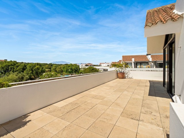 2 Makuuhuoneen Rivitalo Sotogrande Alto