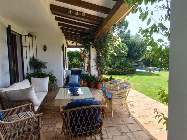 Villa con 4 Dormitorios  en Entrerrios