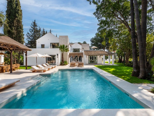 Huvila, Las Brisas, R5400706