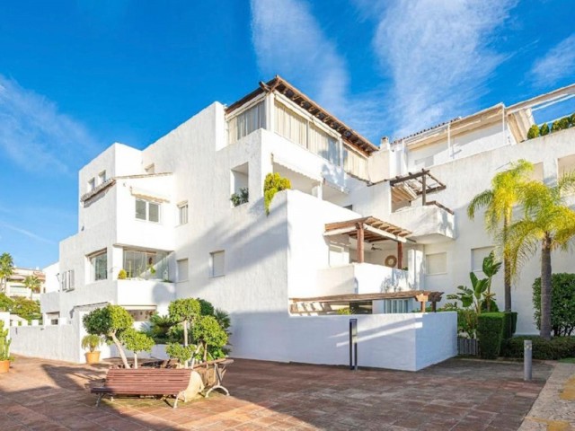 Huoneisto, Bahía de Marbella, R5402458