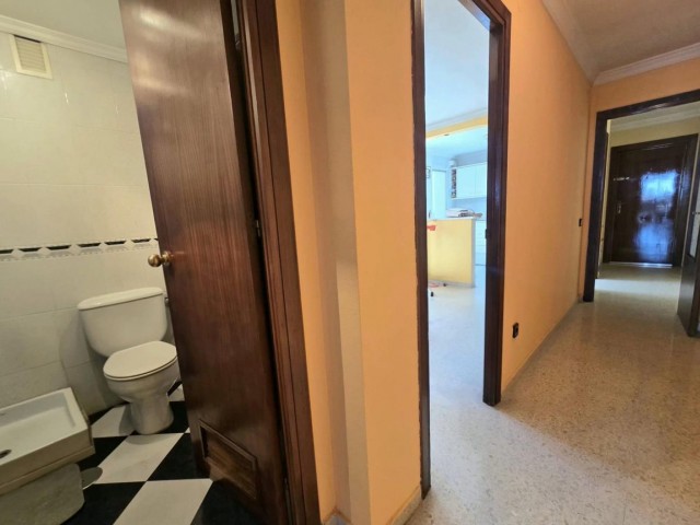 Apartamento con 3 Dormitorios  en Málaga