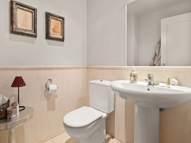 3 Bedrooms Townhouse in Guadalmina Baja
