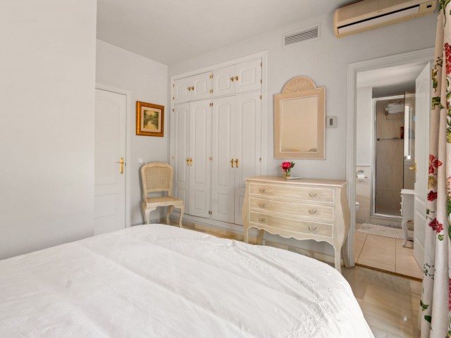 3 Bedrooms Townhouse in Guadalmina Baja