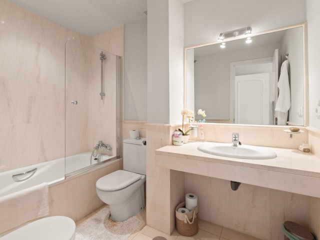 3 Bedrooms Townhouse in Guadalmina Baja
