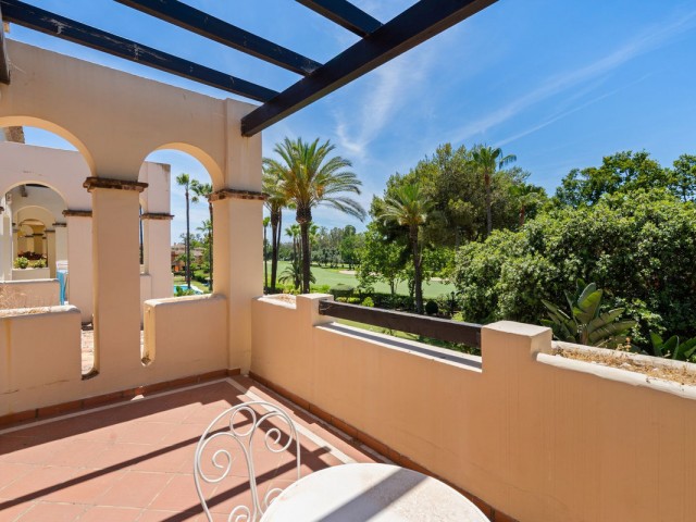 3 Bedrooms Townhouse in Guadalmina Baja