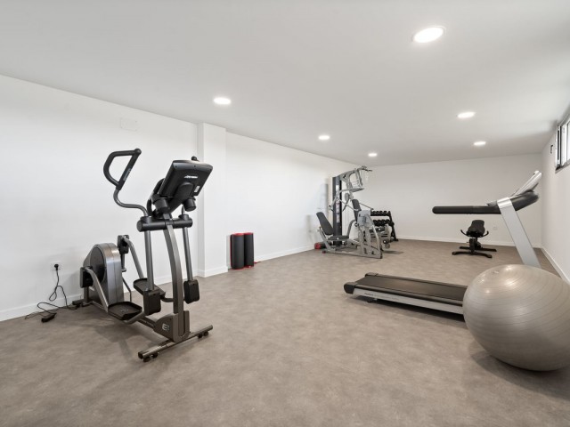 2 Schlafzimmer Apartment in Estepona