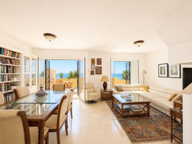3 Schlafzimmer Apartment in Casares Playa