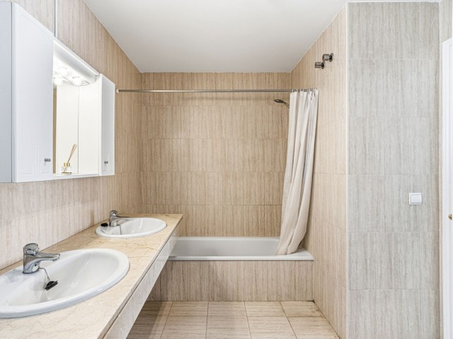 Penthouse in Calahonda
