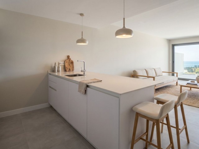 Apartment, La Duquesa, R5393389