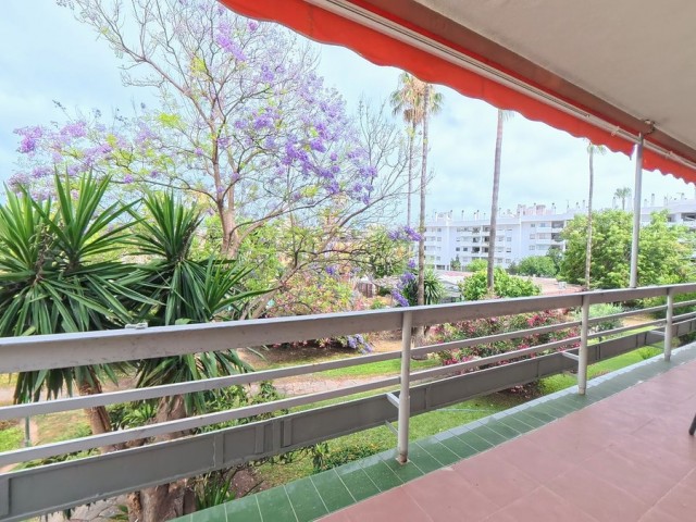 Huoneisto, La Carihuela, R5400691
