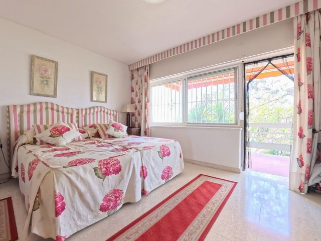 3 Soveroms Leilighet i La Carihuela