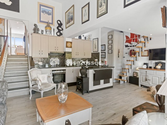 Apartment, Estepona, R5410198