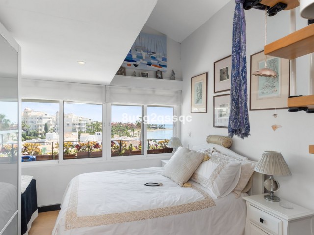 3 Bedrooms Apartment in Estepona