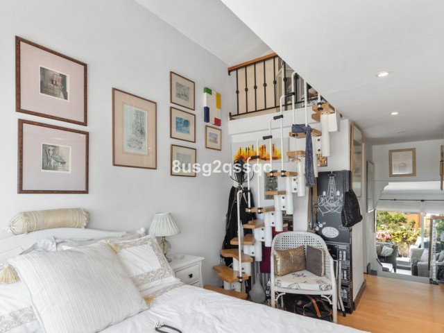 3 Bedrooms Apartment in Estepona