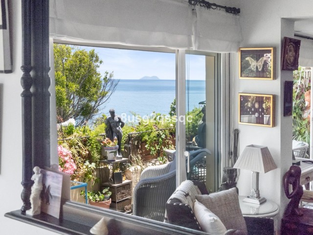 3 Bedrooms Apartment in Estepona