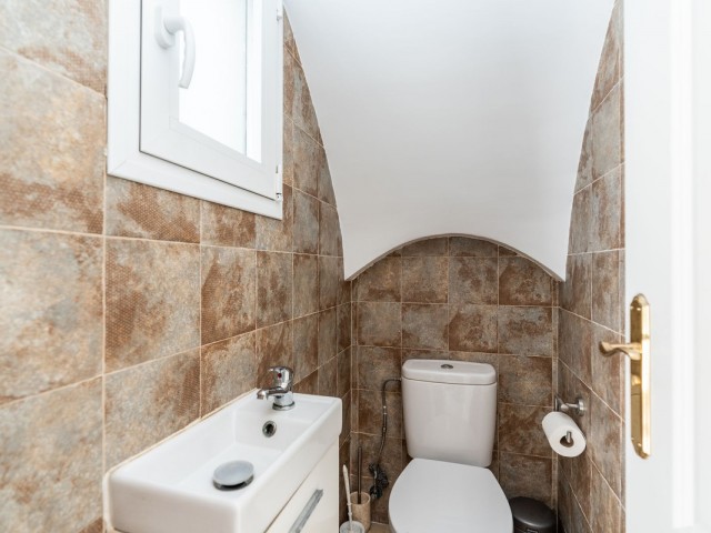 Rivitalo, Costabella, R5414857